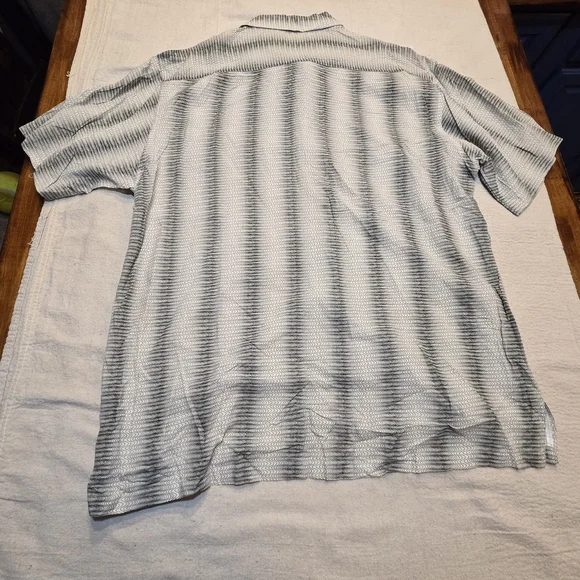 Noblecar Psychedelic Pattern Shirt - Picture 2 of 4